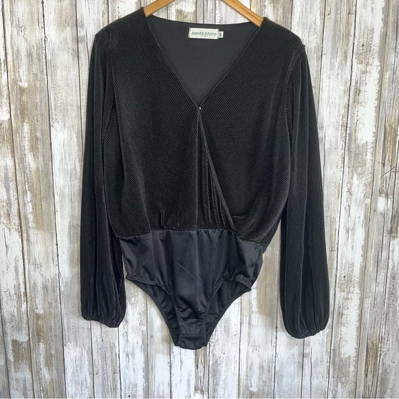 Pants Store Tops - Pants Store Black Ribbed Bodysuit